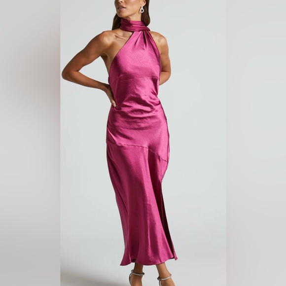 *NWT* Asymmetrical Halter Neck Dress - Picture 1 of 9